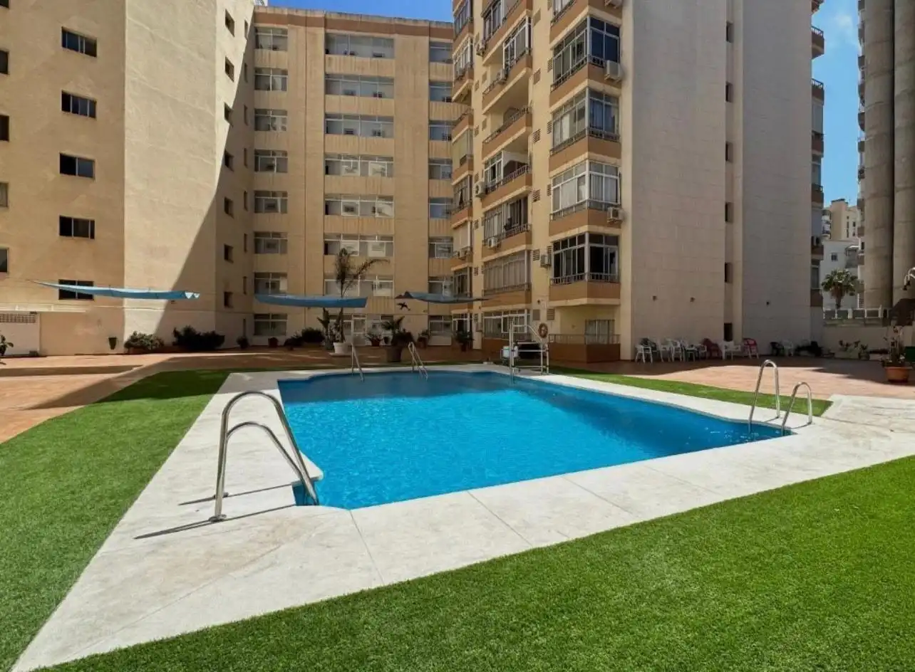 Habitatge amb piscina en venda a Centro, imagen 2