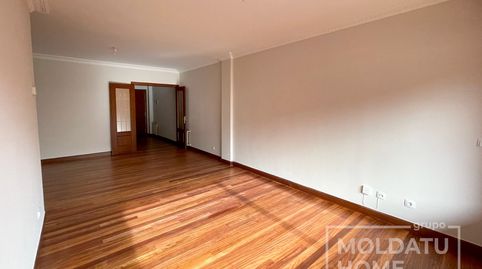Foto 4 de Piso en venta en Artatza - Pinueta - Pinosolo, Leioa