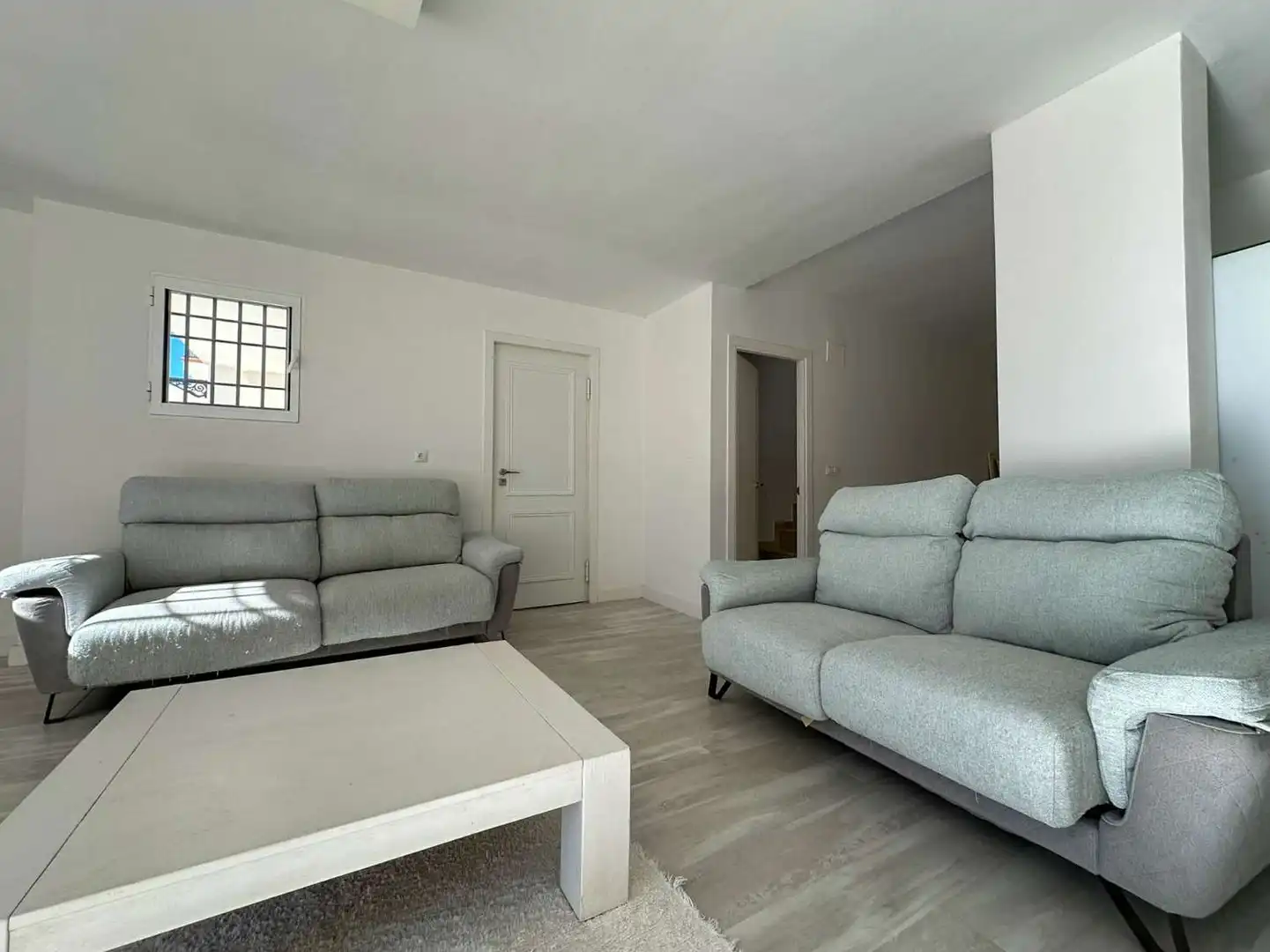 Wohnzimmer von Einfamilien-Reihenhaus zum Verkauf in Salobreña mit Terrasse und Schwimmbad
