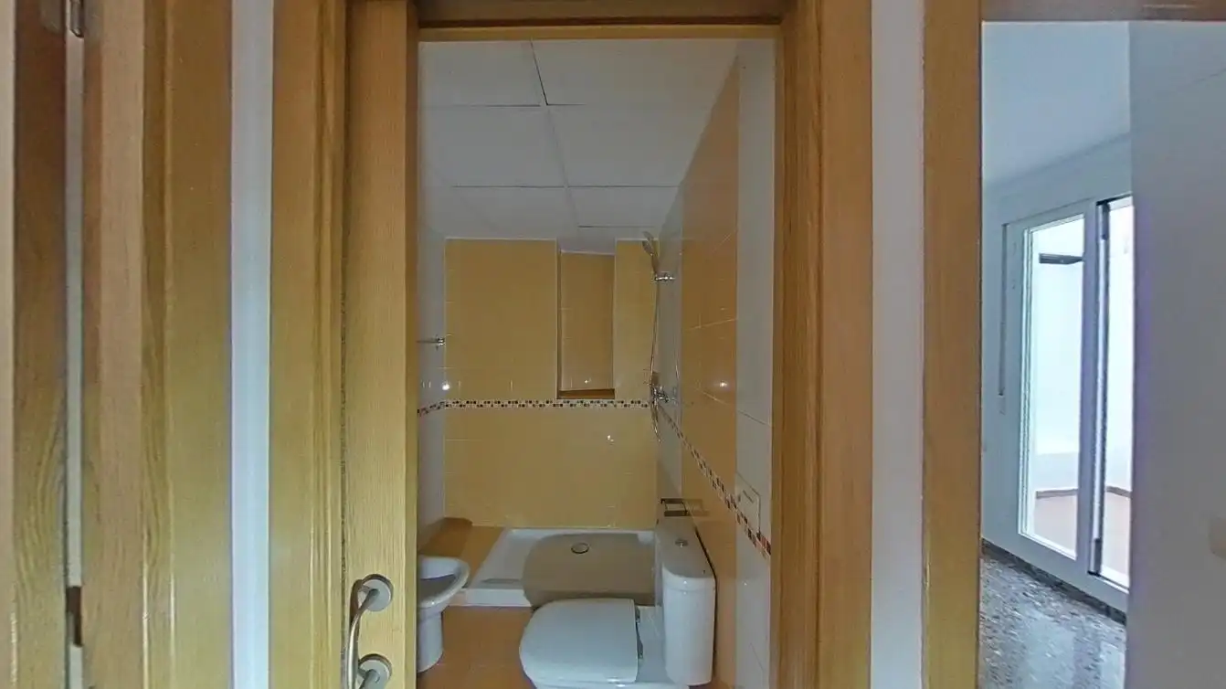 Baño de Piso en venta en Mislata
