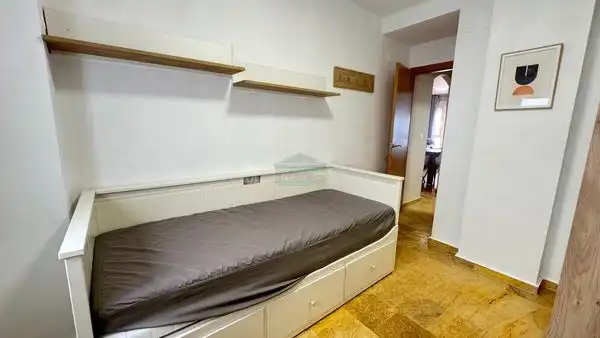 Bedroom of Flat for rent in Armilla  with Air Conditioner, Furnished and Oven