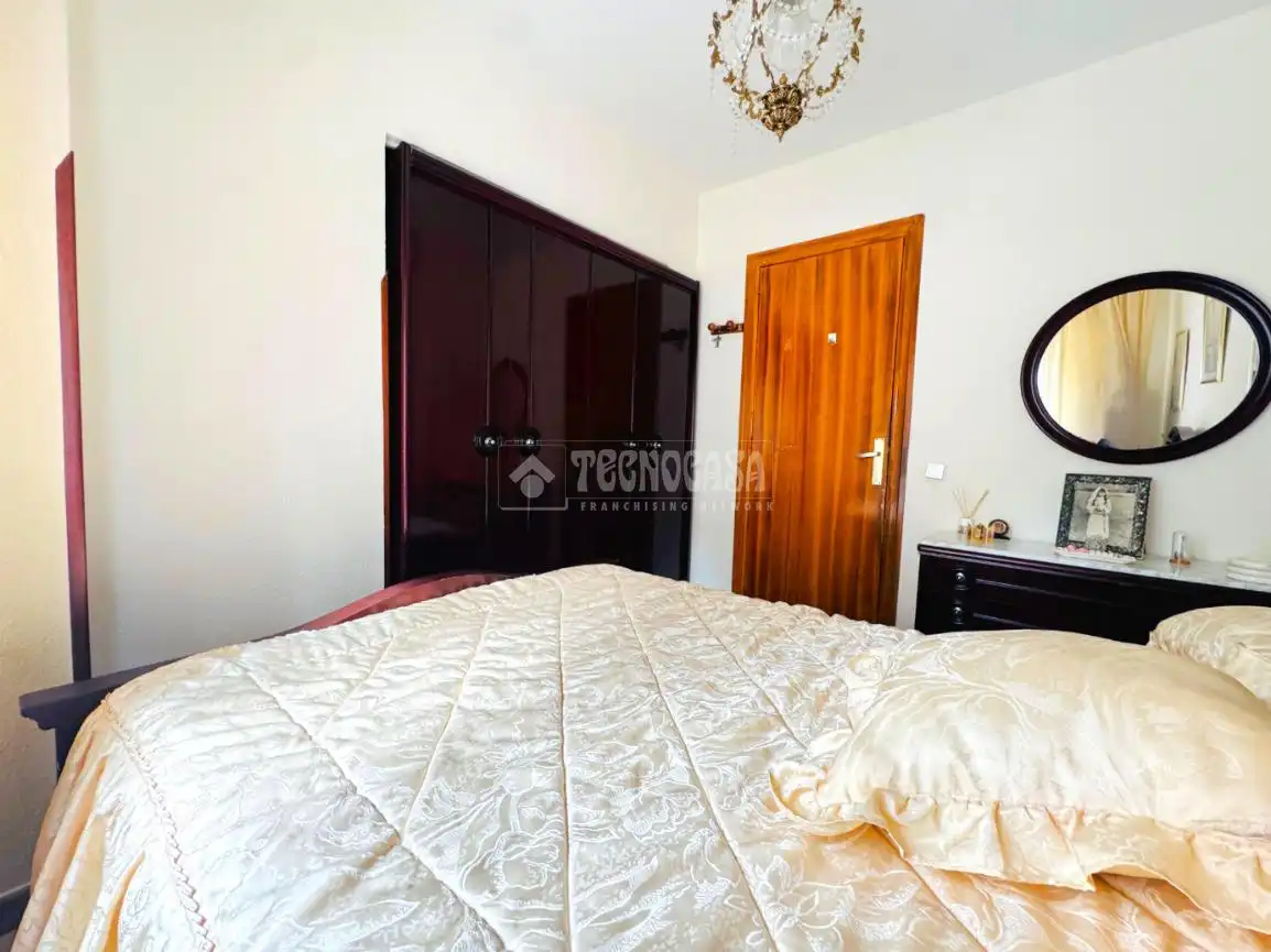 Schlafzimmer von Wohnung zum Verkauf in Talavera de la Reina mit Klimaanlage und Heizung