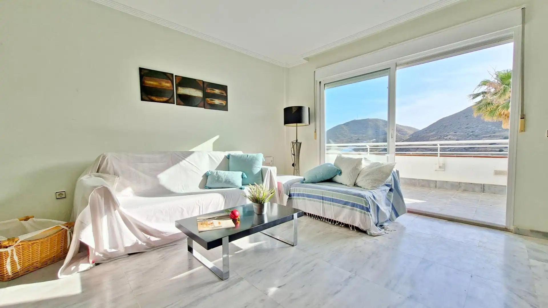 Sala de estar de Apartamento en venta en Carboneras con Jardín privado, Terraza y Alarma