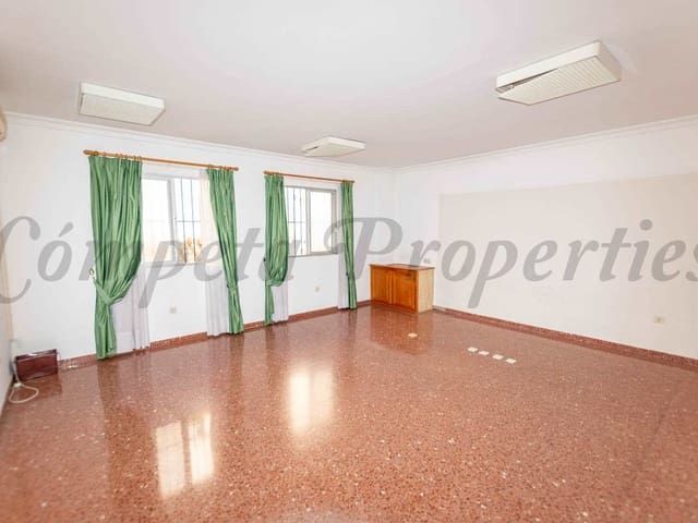 Apartment for sale in Nueva Nerja