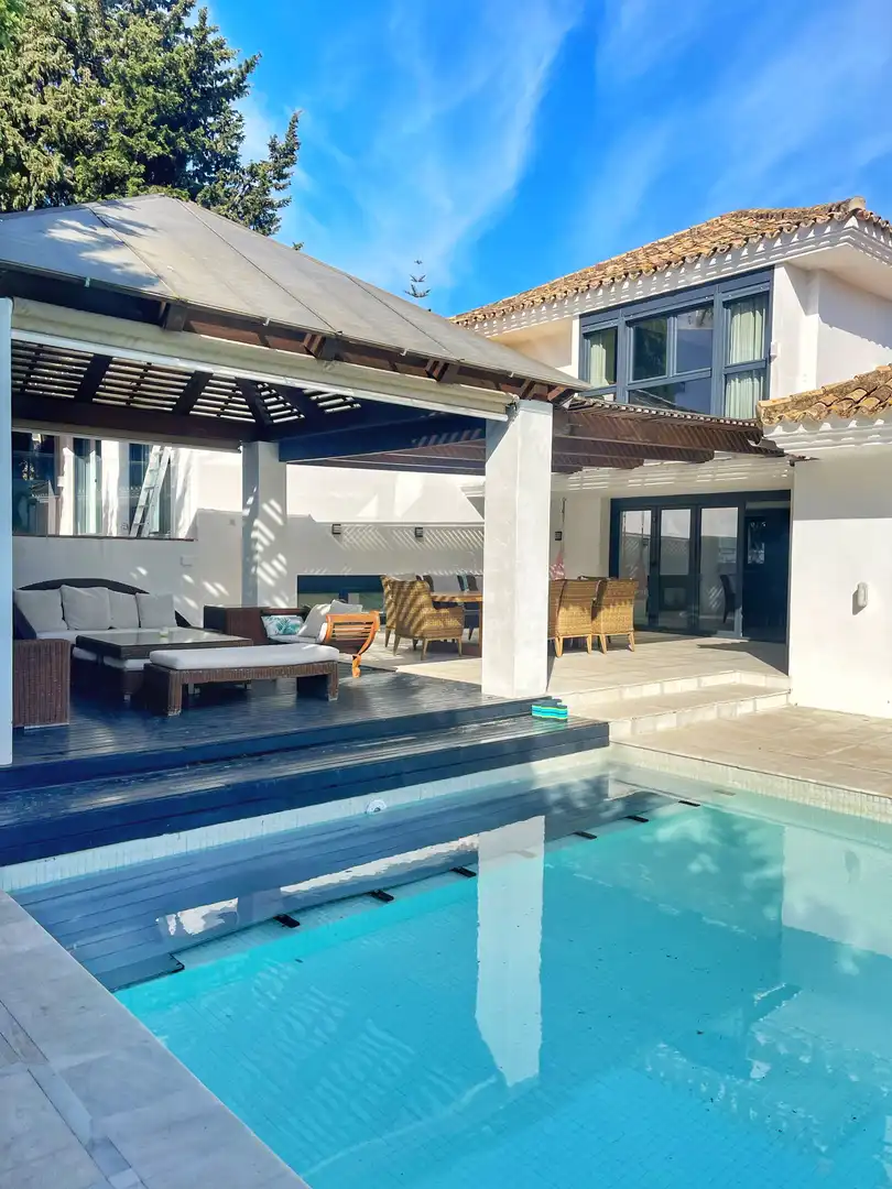 Villa con piscina in vendita a Nueva Andalucía, imagen 39
