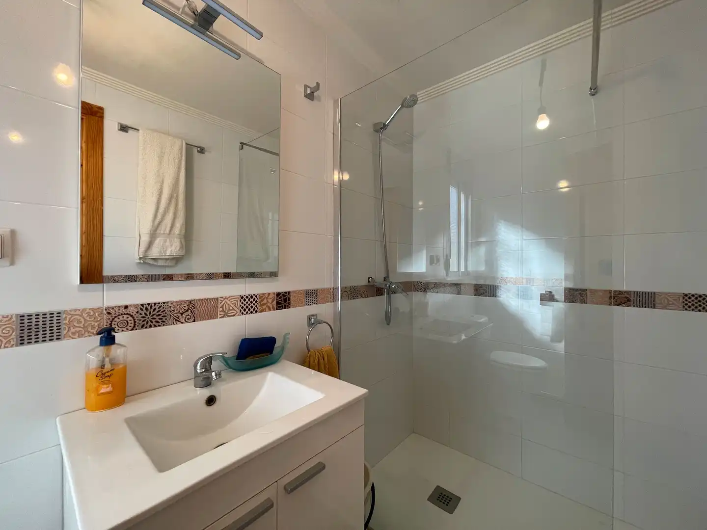 Baño de Casa o chalet de alquiler en Tudela de Duero con Jardín privado, Horno y Microondas