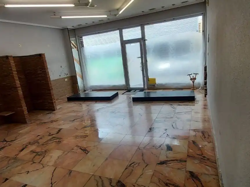 Commercial properties for rent in Elda  with Air Conditioner and Heating