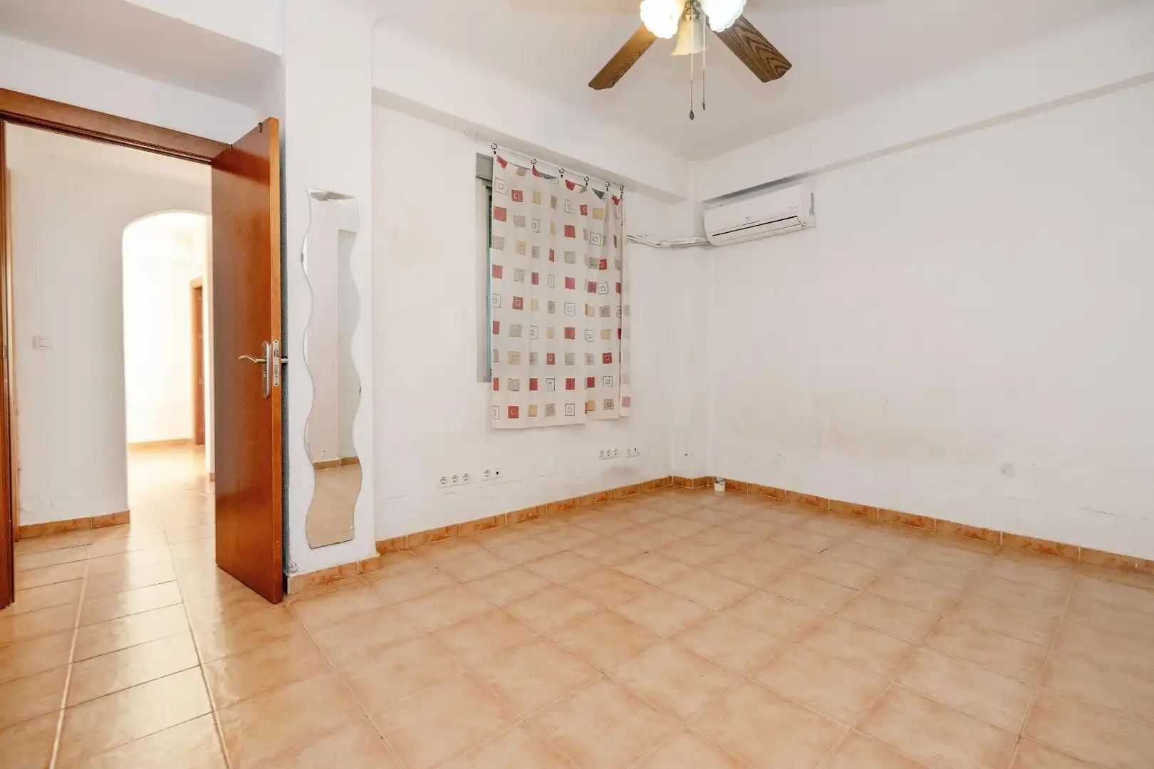 Habitación de Piso en venta en Málaga