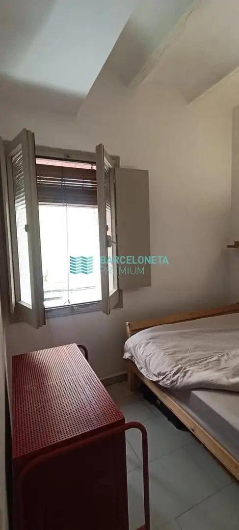Habitación de Piso de alquiler en Barcelona con Terraza y Amueblado