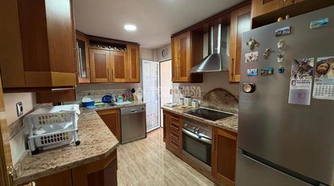 Foto 4 de Pis en venda a C. del Pintor Manuel Serrano Cuesta, Peñamefecit - Avda Barcelona, Jaén