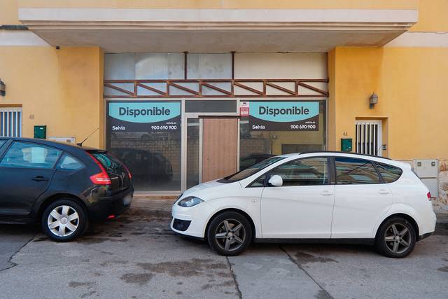 Local comercial en Alquiler en C/ Cartagena en Los Dolores