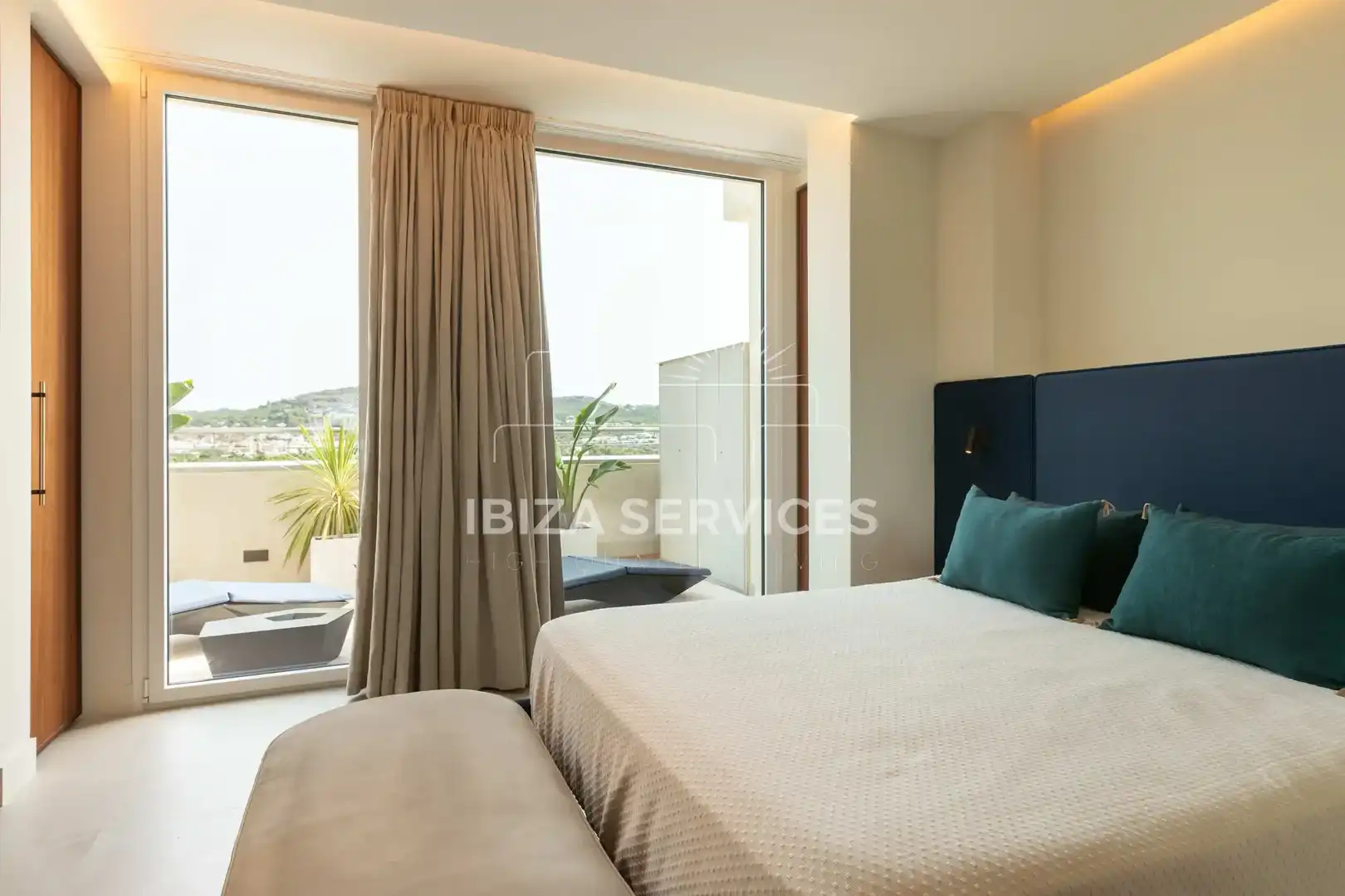 Piso con piscina en venta en Marina Botafoc - Platja de Talamanca, imagen 33