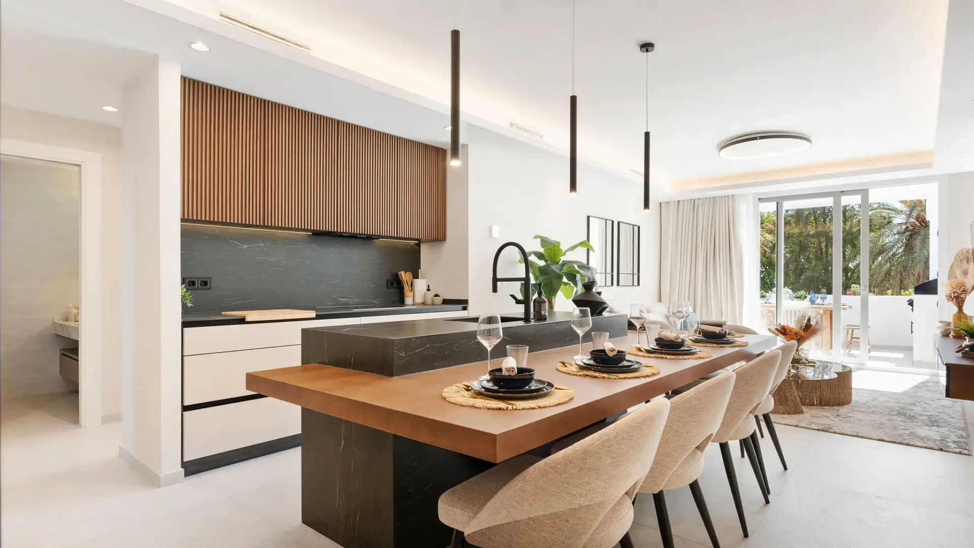 Apartament amb piscina en venda a Benahavís pueblo, imagen 4