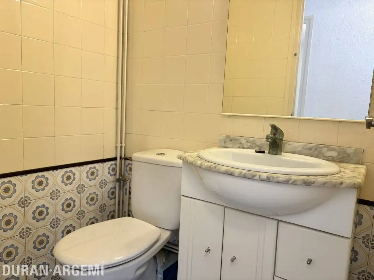 Flat with terrace for sale in Avenida Abat Marcet, imagen 16