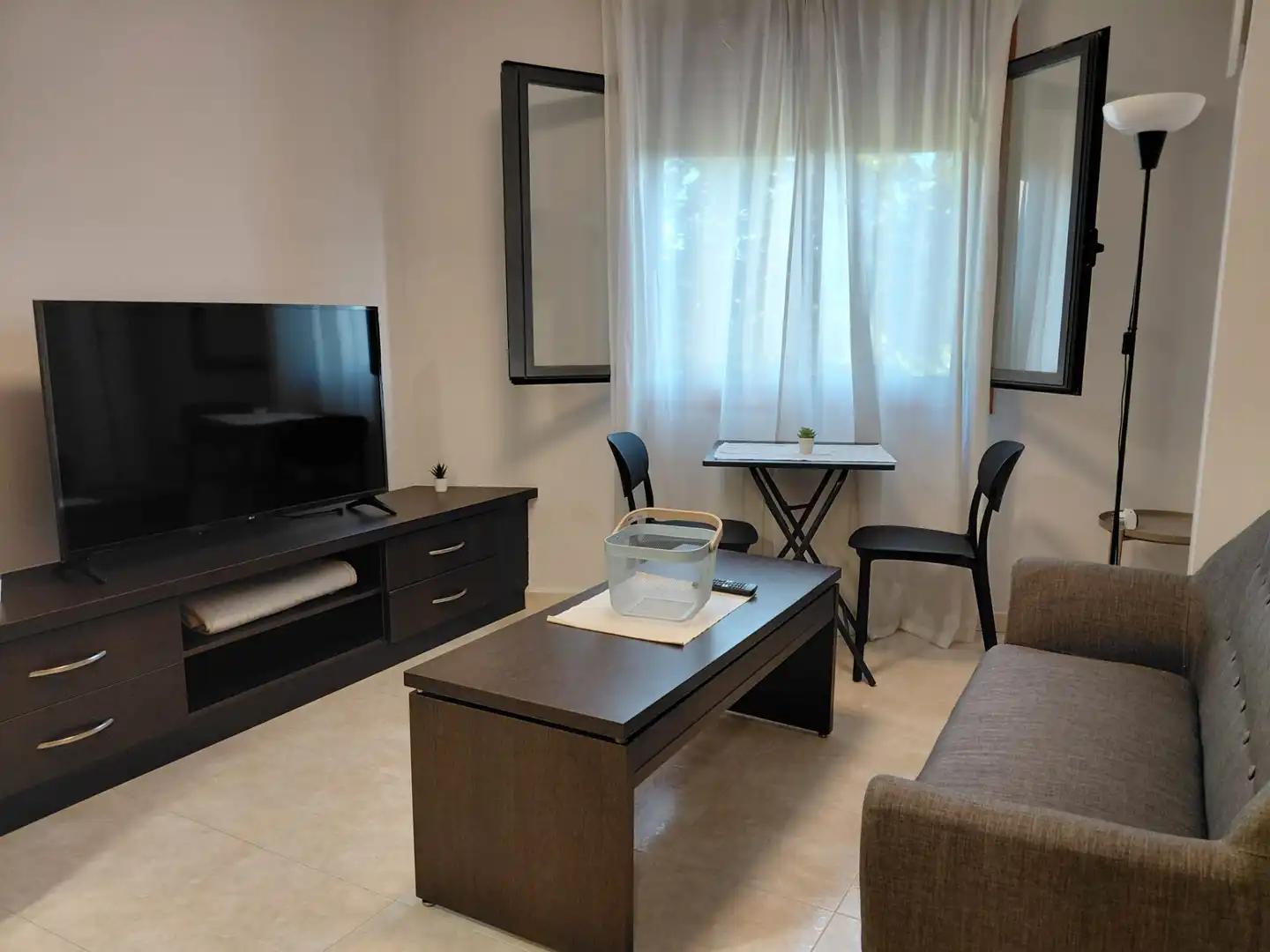 Wohnzimmer von Dachboden zum Verkauf in Vilagarcía de Arousa mit Heizung und Parkett