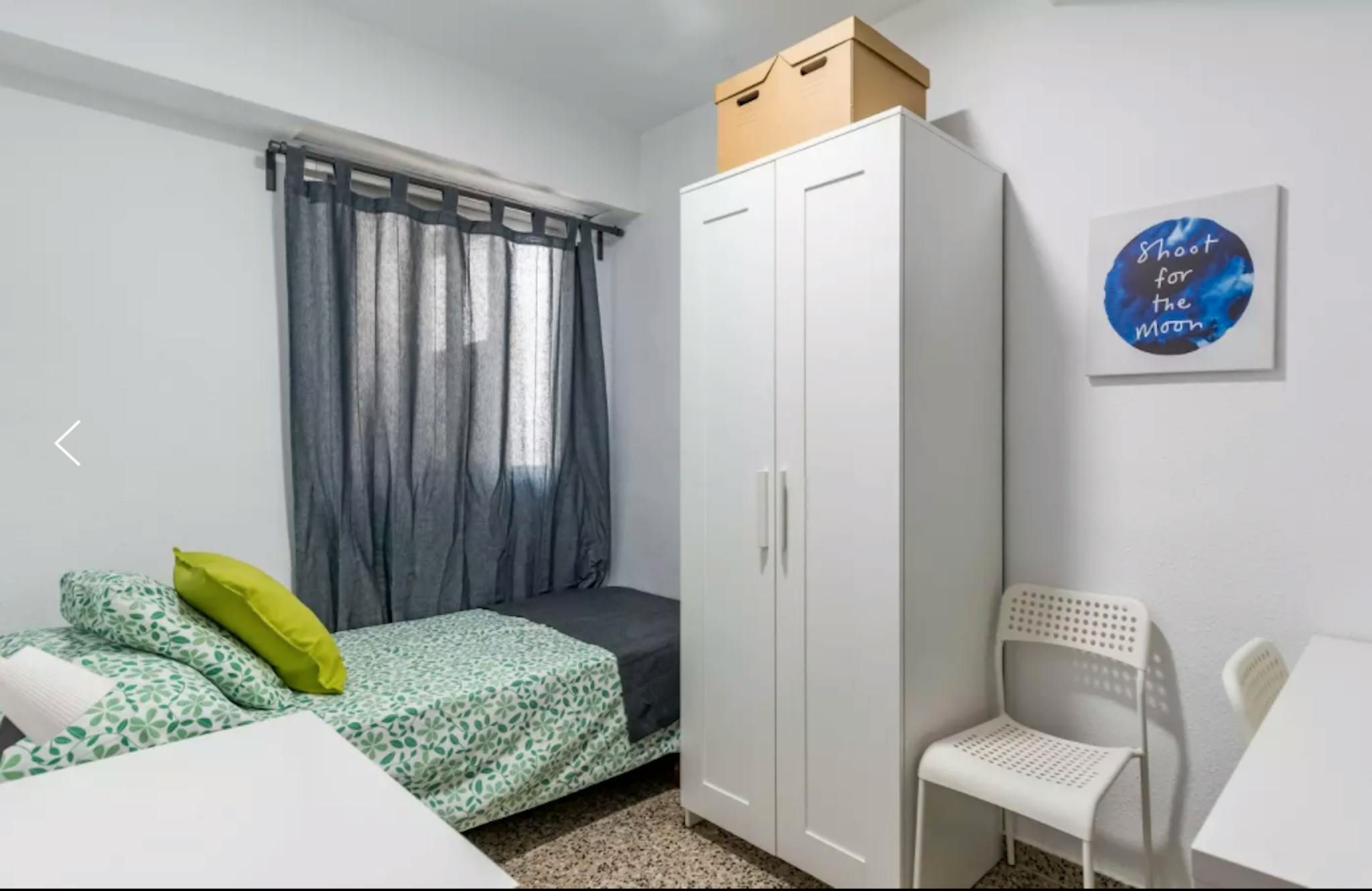 Flat to share in N/A, Barrio de Benicalap