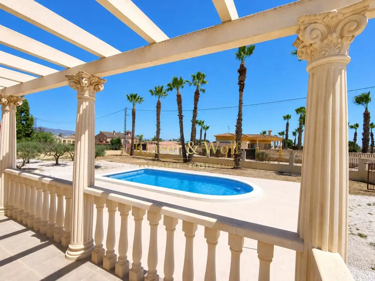 Casa rústica con piscina en venta en Camino de los Abadia, imagen 2