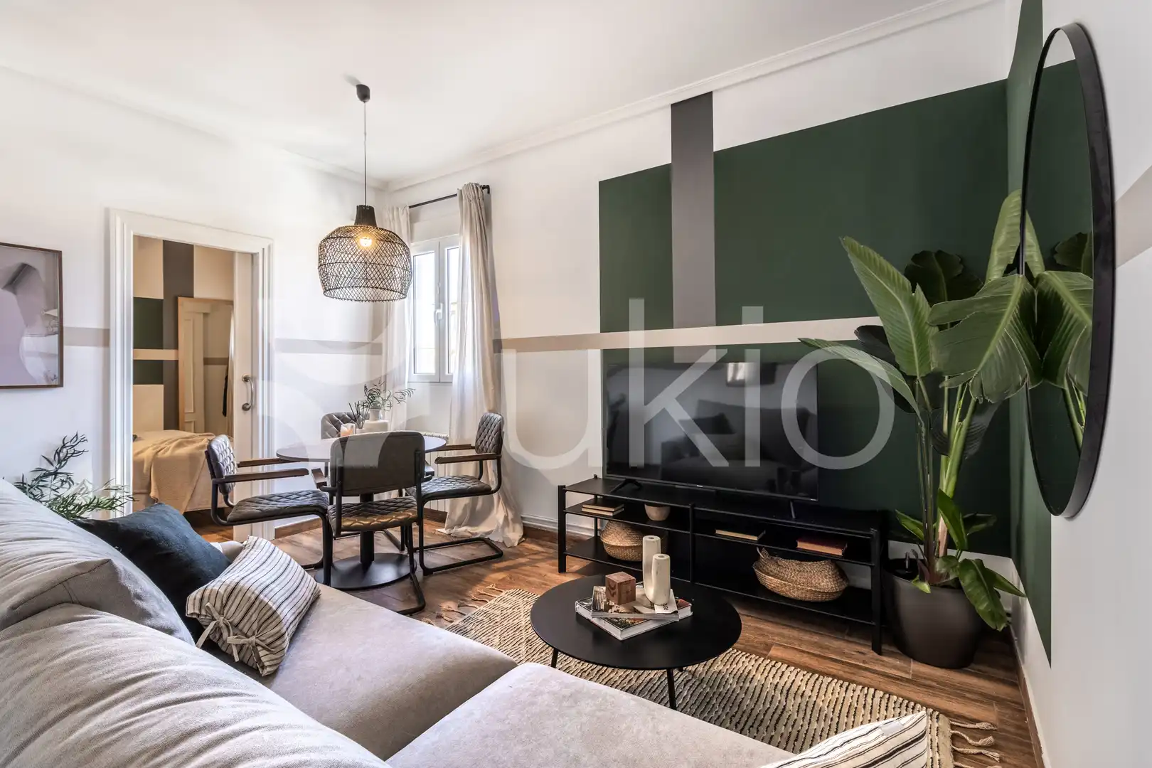 Sala de estar de Piso de alquiler en  Madrid Capital con Aire acondicionado, Calefacción y Amueblado