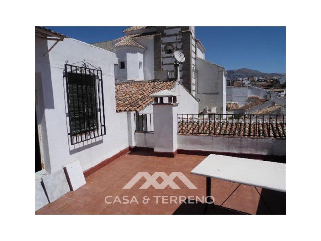 Terrace of Single-family semi-detached for sale in Riogordo
