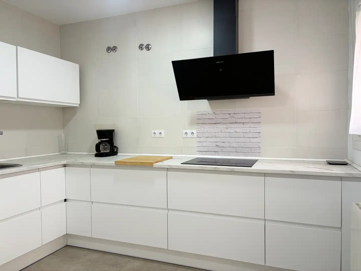 Wohnung mit Terrasse zum Verkauf in Avenida las Hurdes, imagen 8
