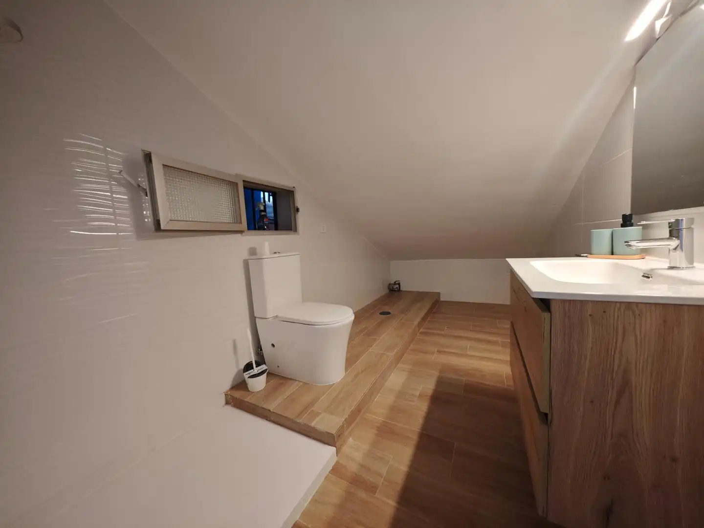 Badezimmer von Haus oder Chalet zur Miete in Alhaurín de la Torre mit Klimaanlage, Heizung und Privatgarten