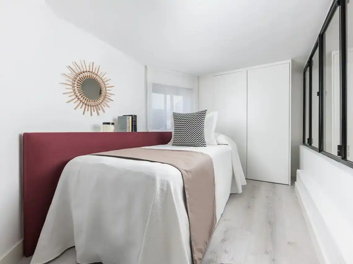 Schlafzimmer von Dachboden zur Miete in  Madrid Capital mit Klimaanlage