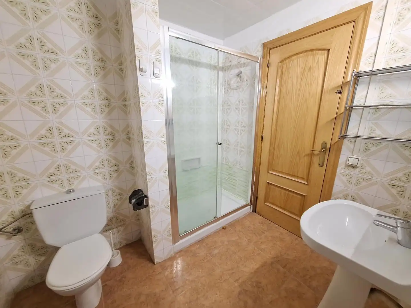 Baño de Piso de alquiler en Barcelona con Amueblado
