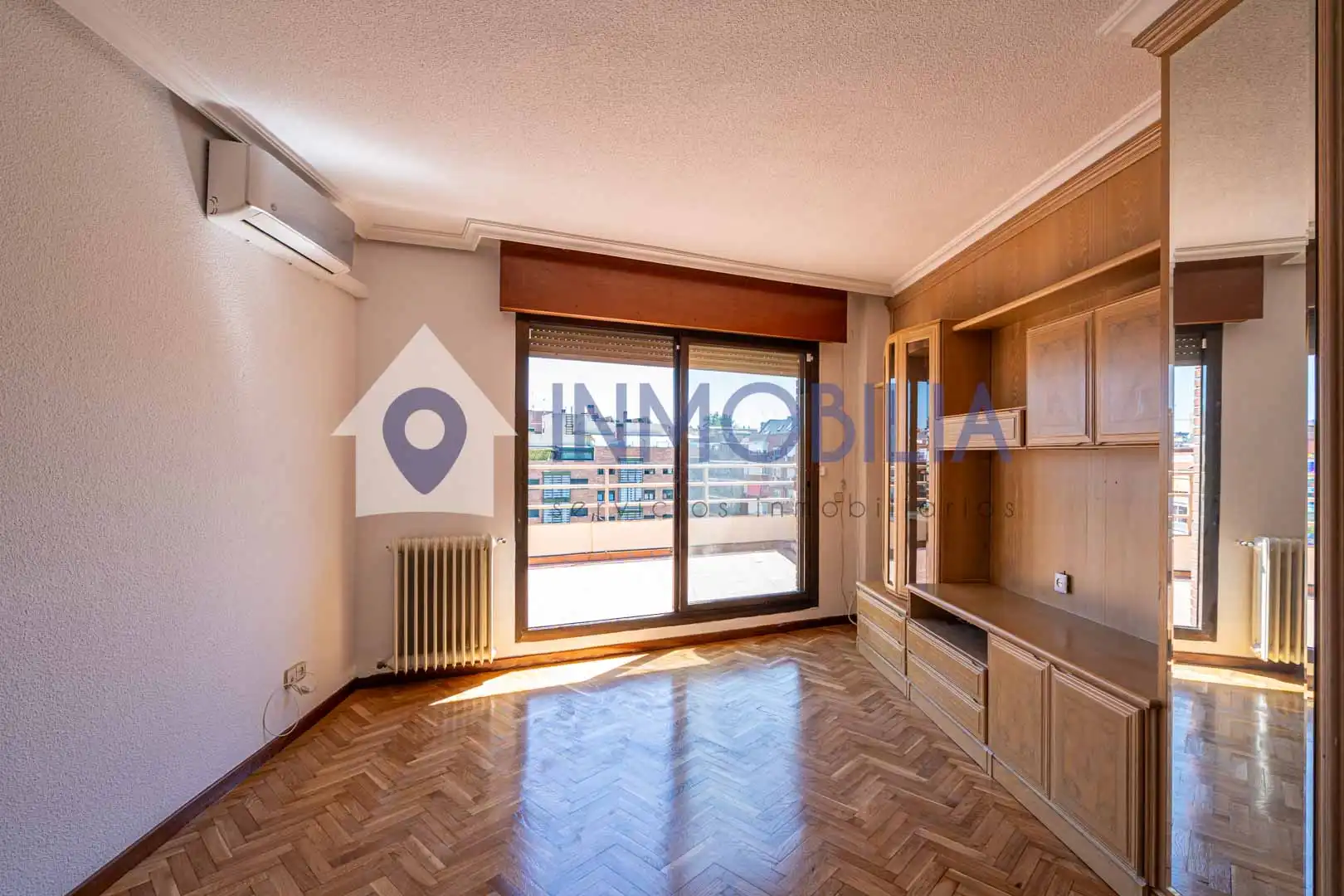 Bedroom of Attic for sale in Madrid  with Air Conditioner, Heating and Terrace
