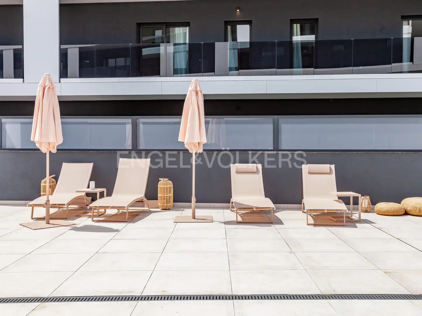 Terraza de Piso de alquiler en Esplugues de Llobregat con Aire acondicionado, Calefacción y Jardín privado