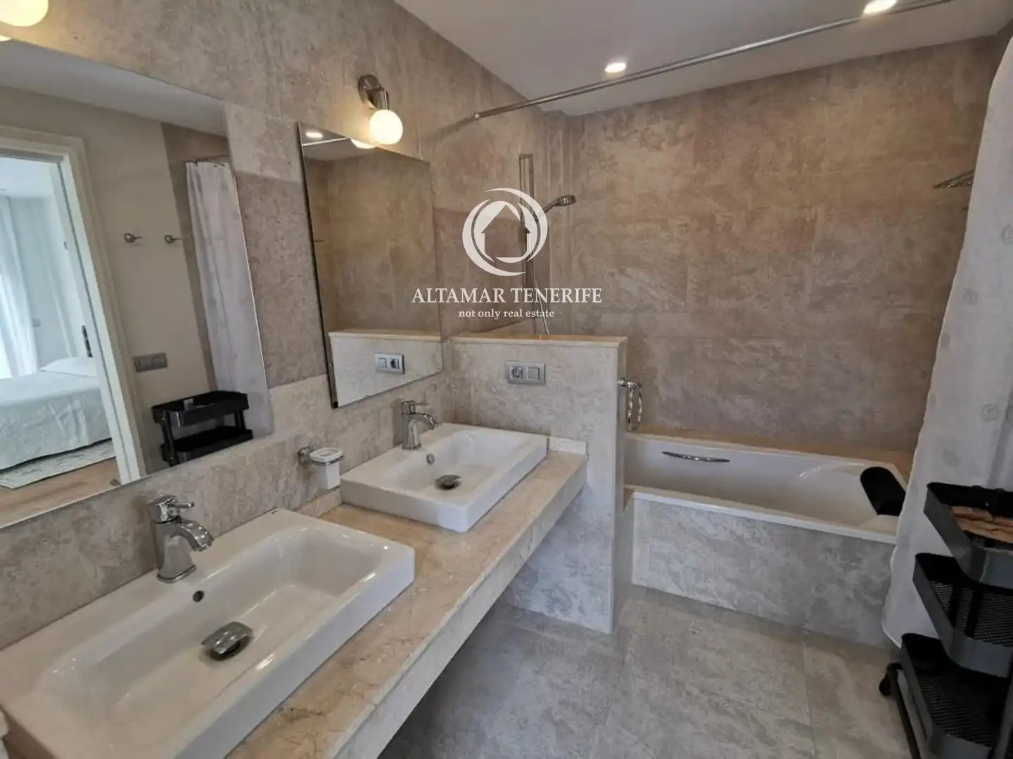 Houses for sale in La Mareta, Los Abrigos