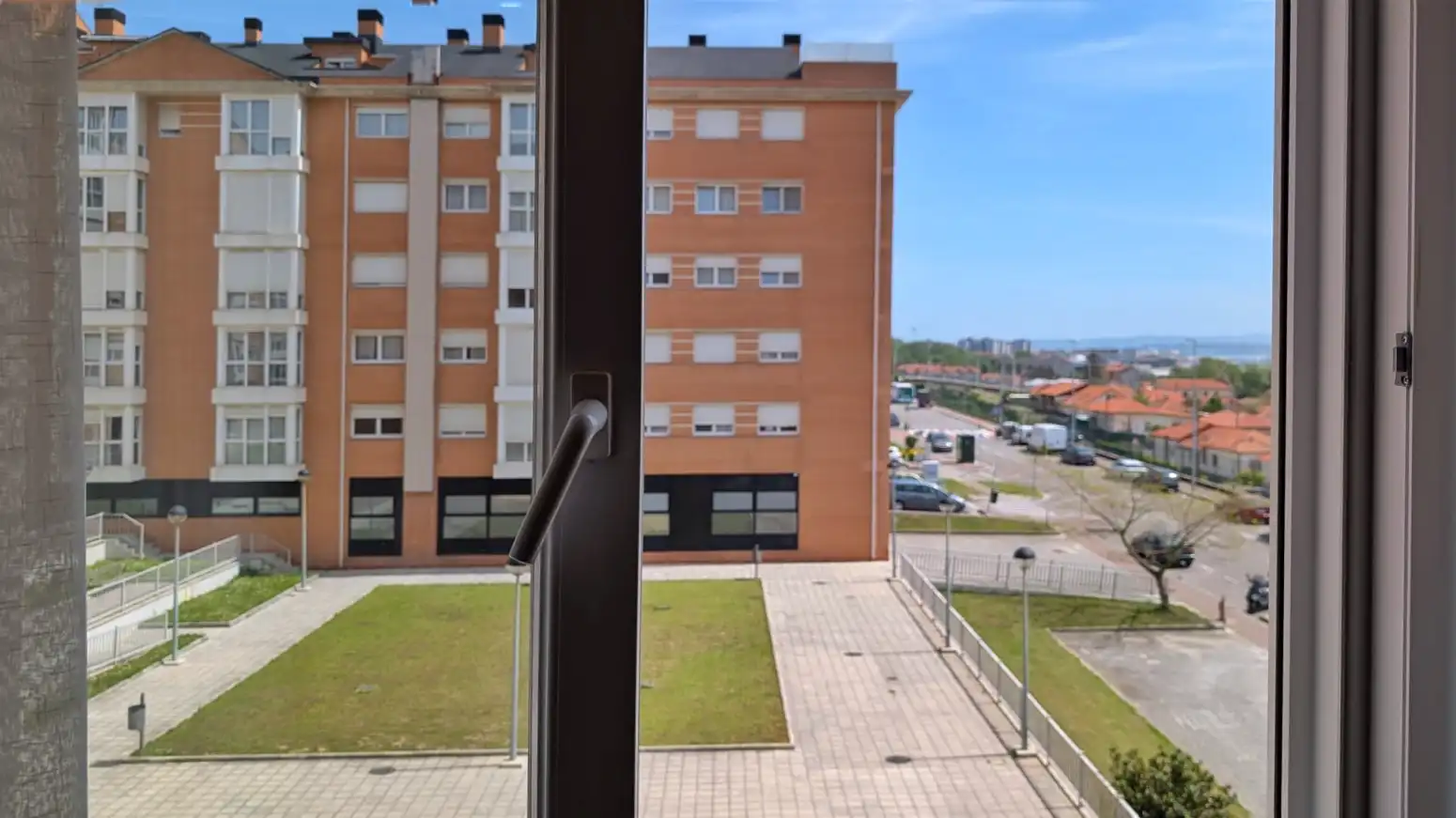 Parking de Piso en venta en Santander con Calefacción, Parquet y Trastero