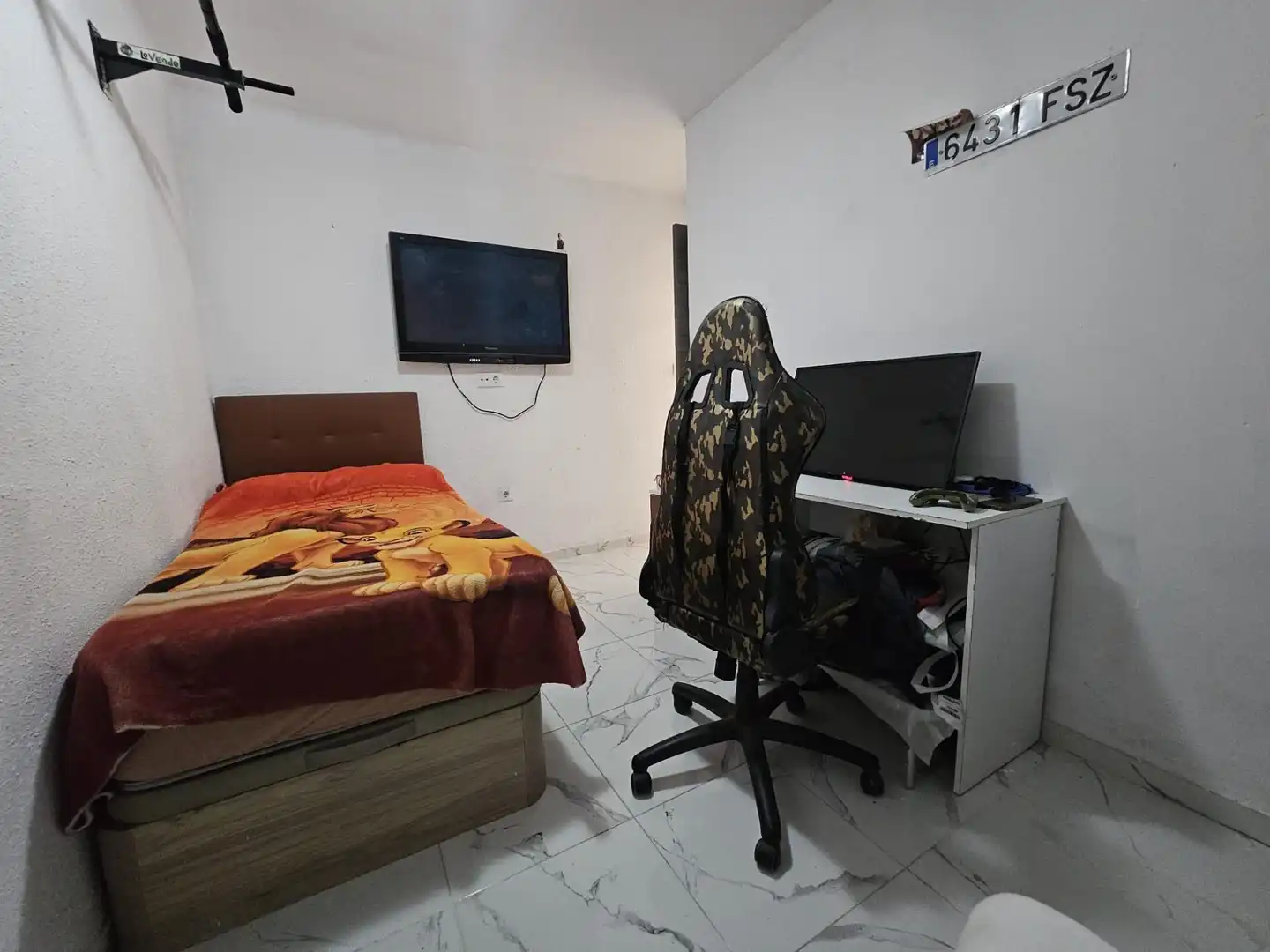 Habitación de Piso en venta en Valencia con Aire acondicionado, Amueblado y Balcón