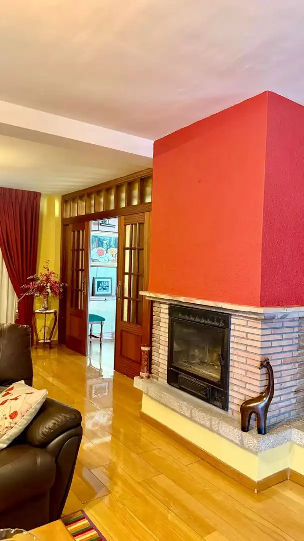 Casa o chalet en venta en Siete Aguas con Jardín privado, Terraza y Alarma