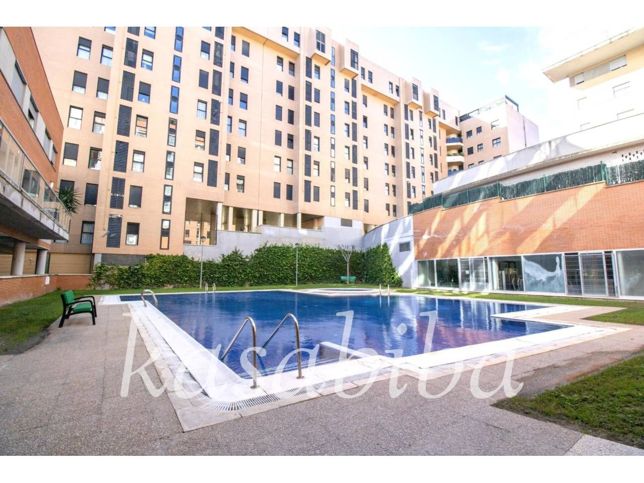 Piscina de Piso en venta en Gandia con Aire acondicionado, Calefacción y Trastero