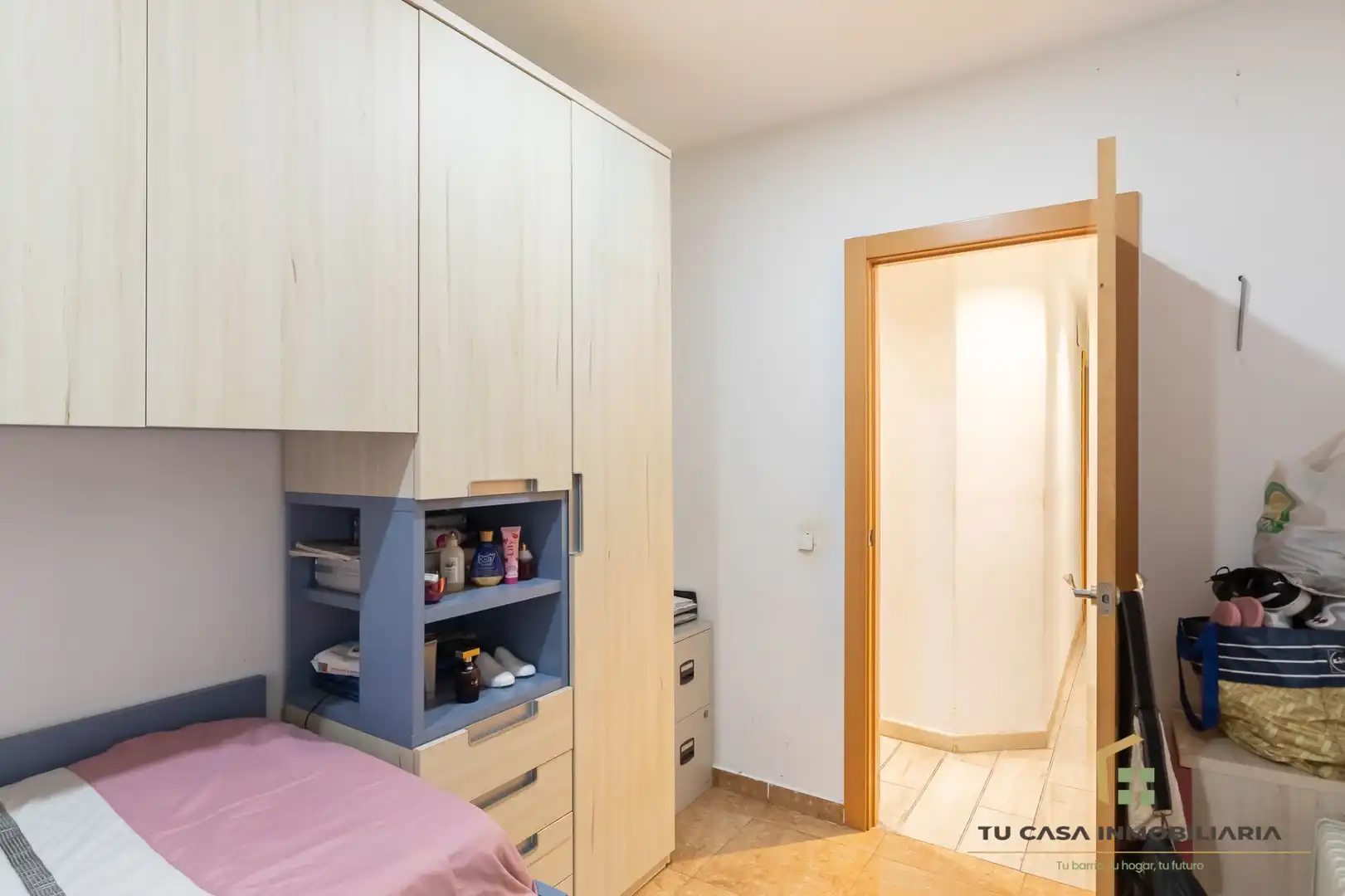 Habitación de Apartamento en venta en Badalona