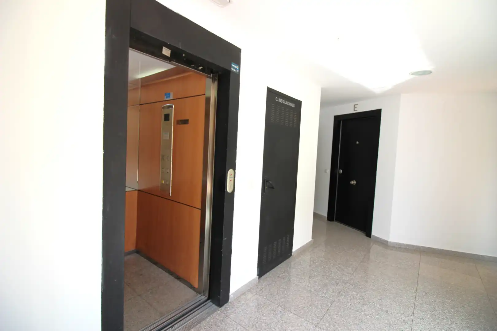 Dúplex amb ascensor en venda a Calle Hospital, imagen 26