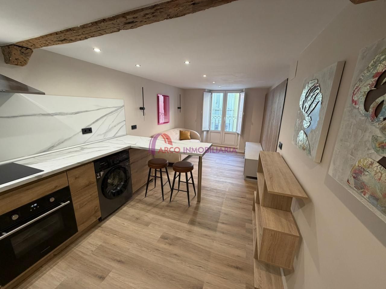 Cocina de Apartamento de alquiler en Burgos Capital con Calefacción y Amueblado