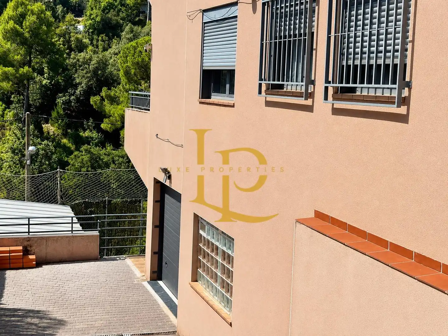 Exterior view of Houses for sale in Rubí  with Air Conditioner, Heating and Private garden