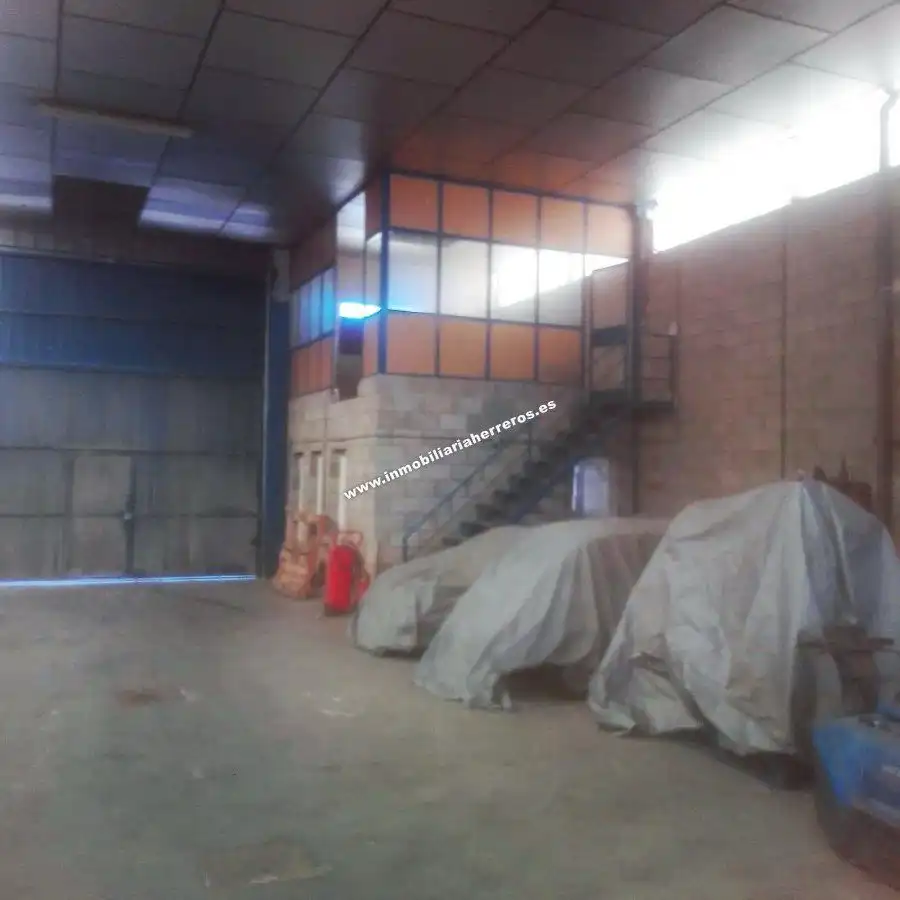 Nave industrial en venta en Polígono Cantabria, imagen 5