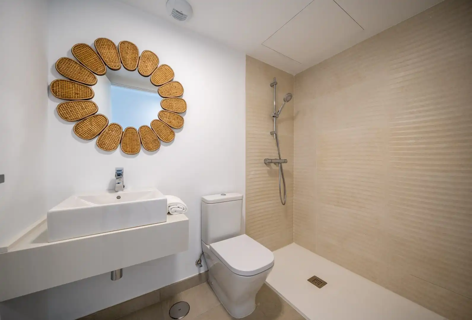 Apartament amb piscina en venda a Playa Bahía Dorada, imagen 8