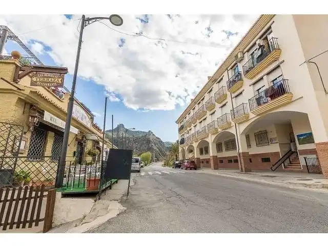Vista exterior de Garaje de alquiler en Güéjar Sierra, Granada