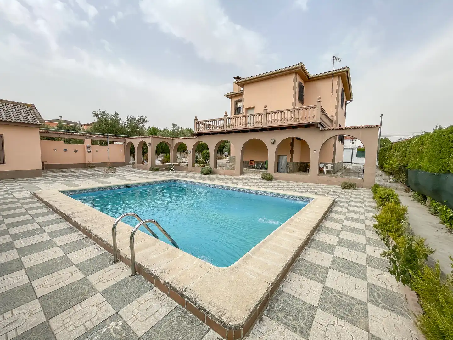 Piscina de Casa o xalet en venda en Villa de Otura amb Jardí privat, Terrassa i Piscina
