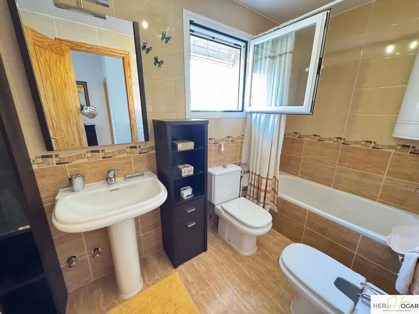 Badezimmer von Haus oder Chalet zum Verkauf in Magán mit Heizung und Abstellraum