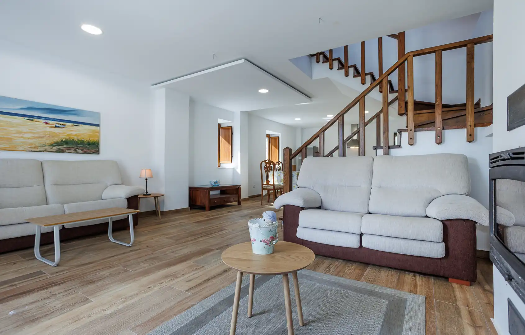 Sala de estar de Local en venta en Ribeira de Piquín con Amueblado