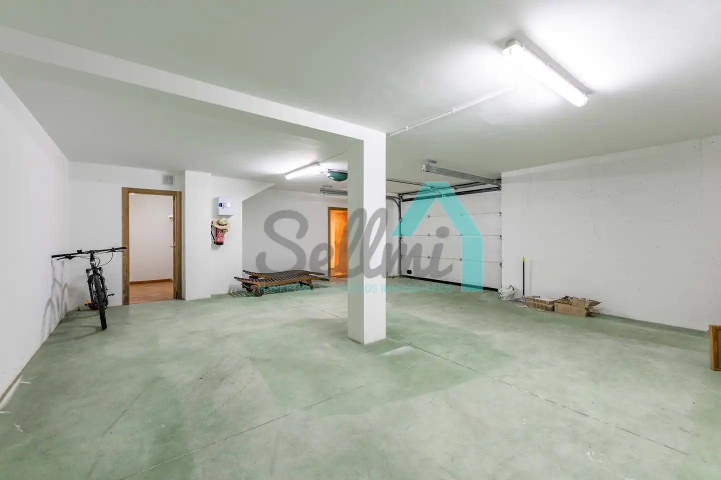 Detached homes for sale in Llanes  with Heating, Private garden and Terrace