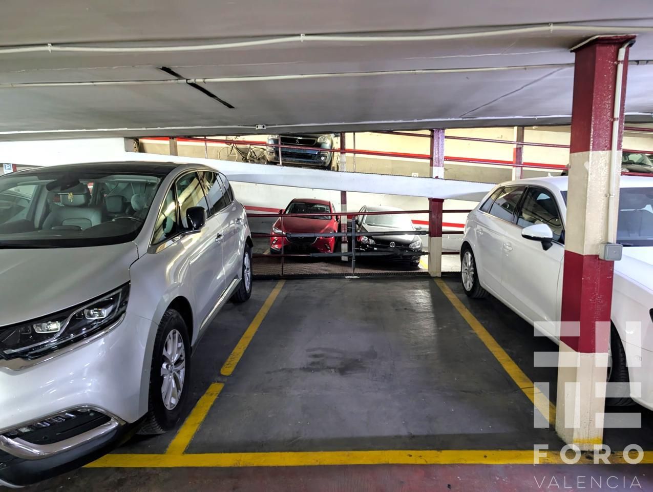 Aparcament de Garatge en venda en  Valencia Capital