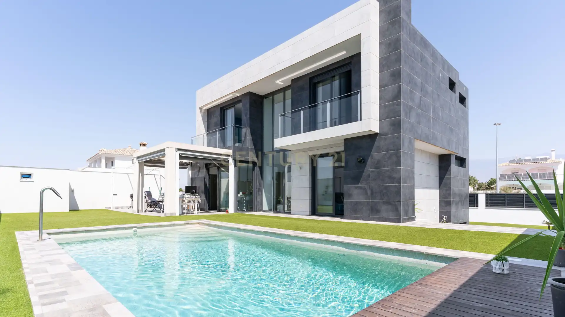 Exterior view of Houses for sale in El Ejido  with Air Conditioner, Private garden and Storage room