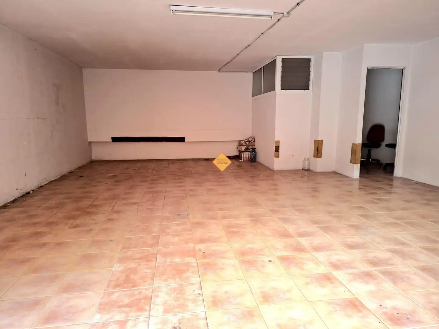 Local en venta en Burjassot