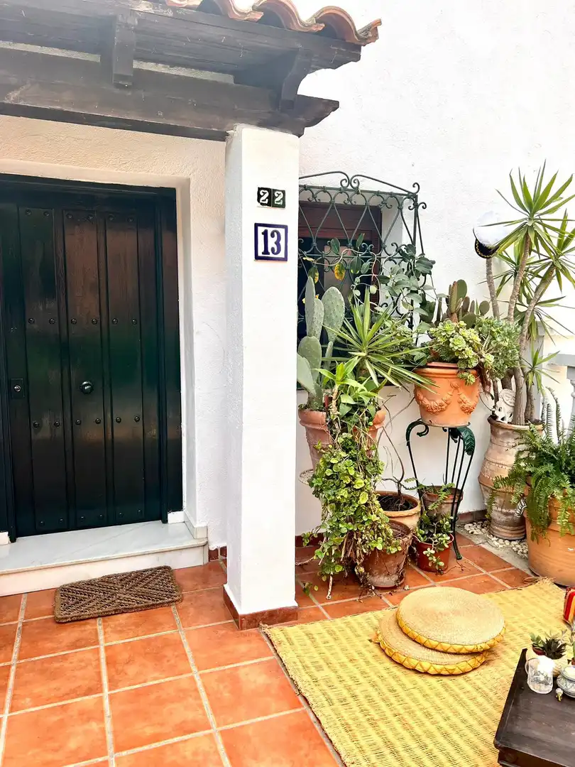 Terrassa de Casa adosada en venda en Estepona amb Aire condicionat, Jardí privat i Terrassa