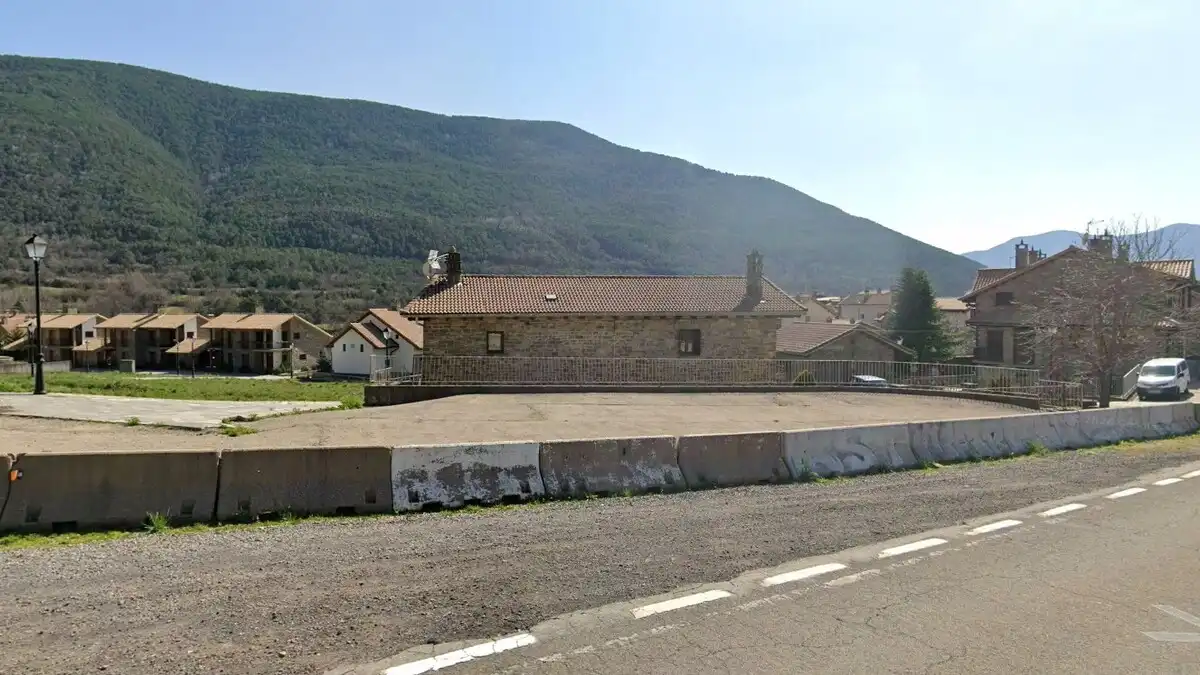 Terreni e lotti in vendita a UB-3, UE 5, PG 1 PARC. 129, imagen 2